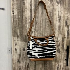 CLEOBELLA WEEKENDER BRAND NEW/AUTHENTIC/